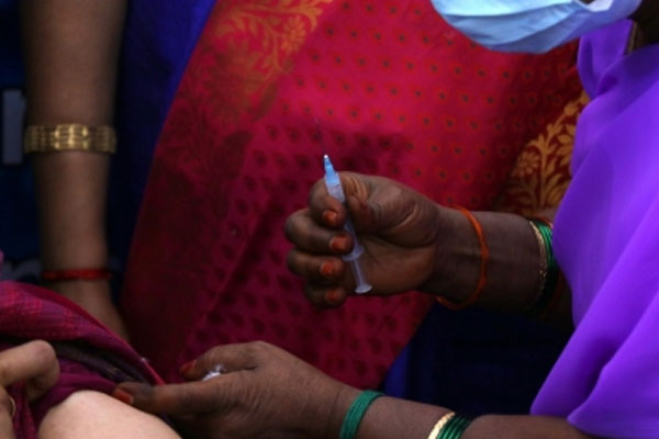 focussed-covid-vaccination--10-1617520174-474257-khaskhabar