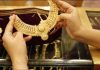 Gold and Silver Price: नए साल पर सोना खरीदने का शानदार अवसर, महीने में सबसे अधिक निचले स्तर पर है भाव