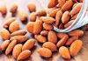 बादाम के छिलके त्वचा के लिए वरदान! रोजाना ऐसे करें इस्तेमाल, मिलेगा लाभ