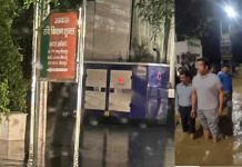 गोरखपुर को ‘स्पेन’ बताने वाले रवि किशन के घर के बाहर भरा पानी, करोड़ों खर्च के बाद भी योगी के गढ़ में हर बारिश क्यों होता है जलभराव?
